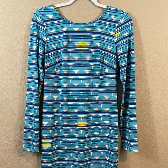 Trina Turk geometric Sample Dress Low back long Sleeve,‎ sz S, EUC - Picture 1 of 5